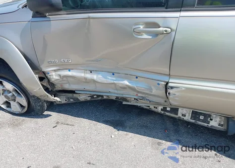 2003 Toyota 4Runner Sr5 V8 from USA, damaged, VIN JTEBT14R230026405